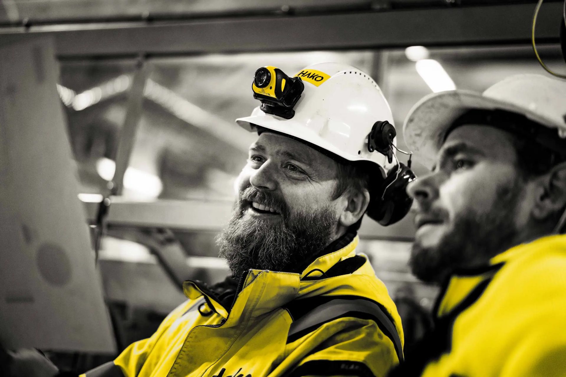 Fagarbeidere fra HAKO Total i arbeidstøy